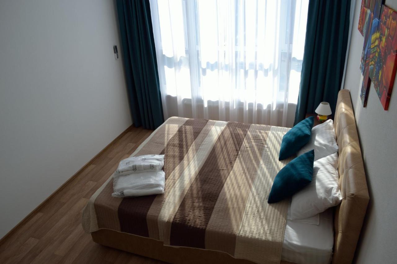In The Sky Apartment Kiev Exterior foto
